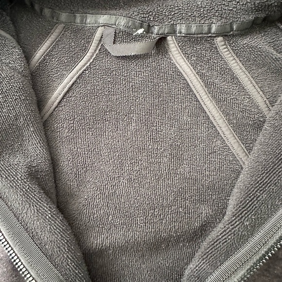 A346 Lululemon Plush Times Jacket Heathered Core Black / Black sz 4 - Picture 4 of 8